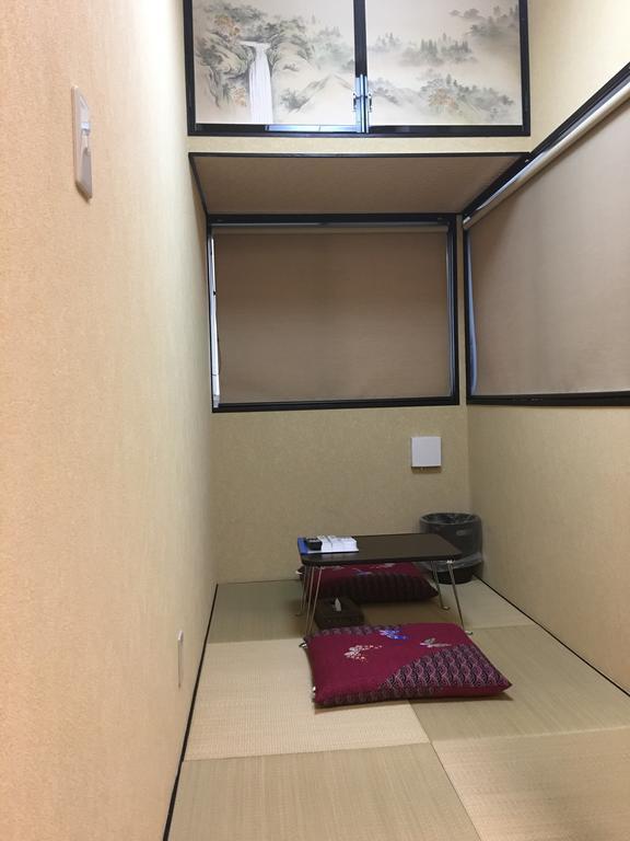 Kyu Kyu 2* Tokio