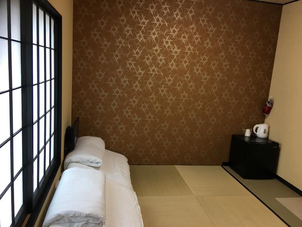 Kyu Kyu Tokio